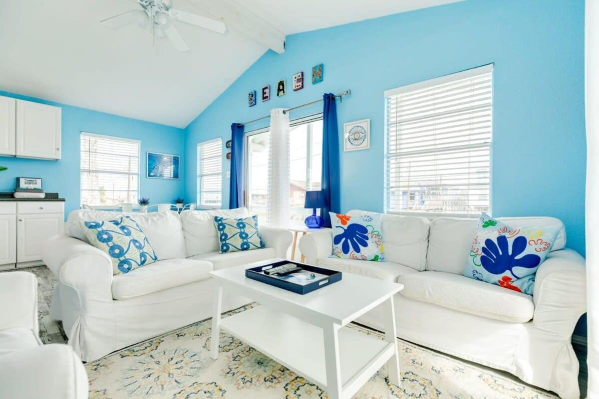 Fun In The Sun! Cozy Beach Pad, Gulf Views And Easy Access To The Sand! เซิร์ฟไซด์บีช ภายนอก รูปภาพ